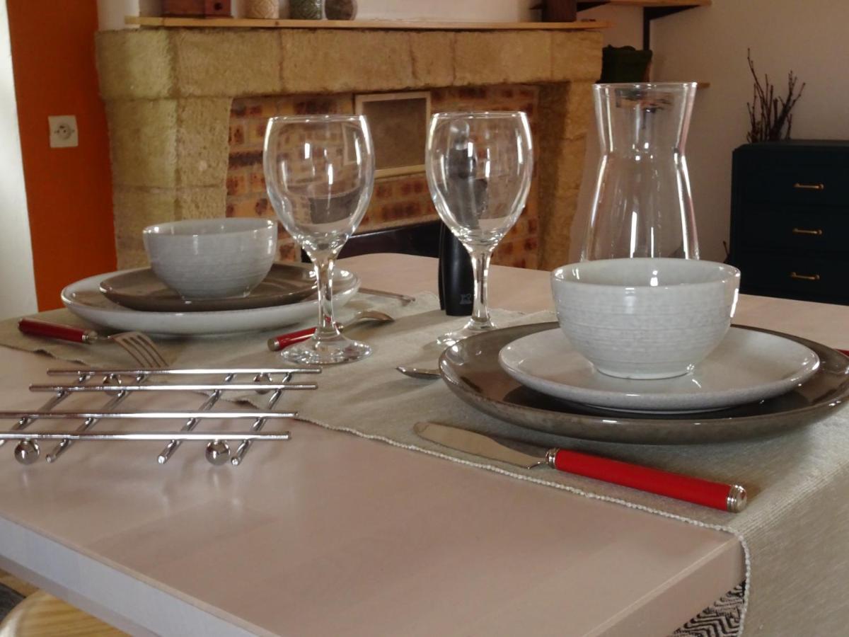 Les 3 Echoppes Bed & Breakfast Charge Bagian luar foto