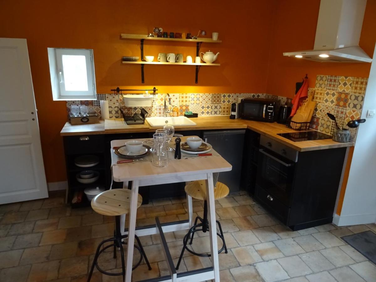 Les 3 Echoppes Bed & Breakfast Charge Bagian luar foto