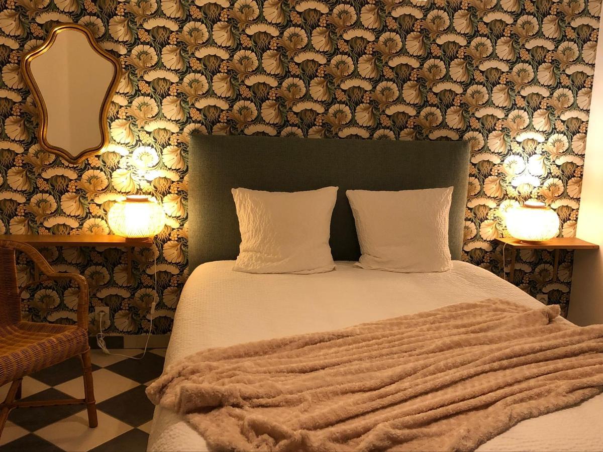 Les 3 Echoppes Bed & Breakfast Charge Bagian luar foto